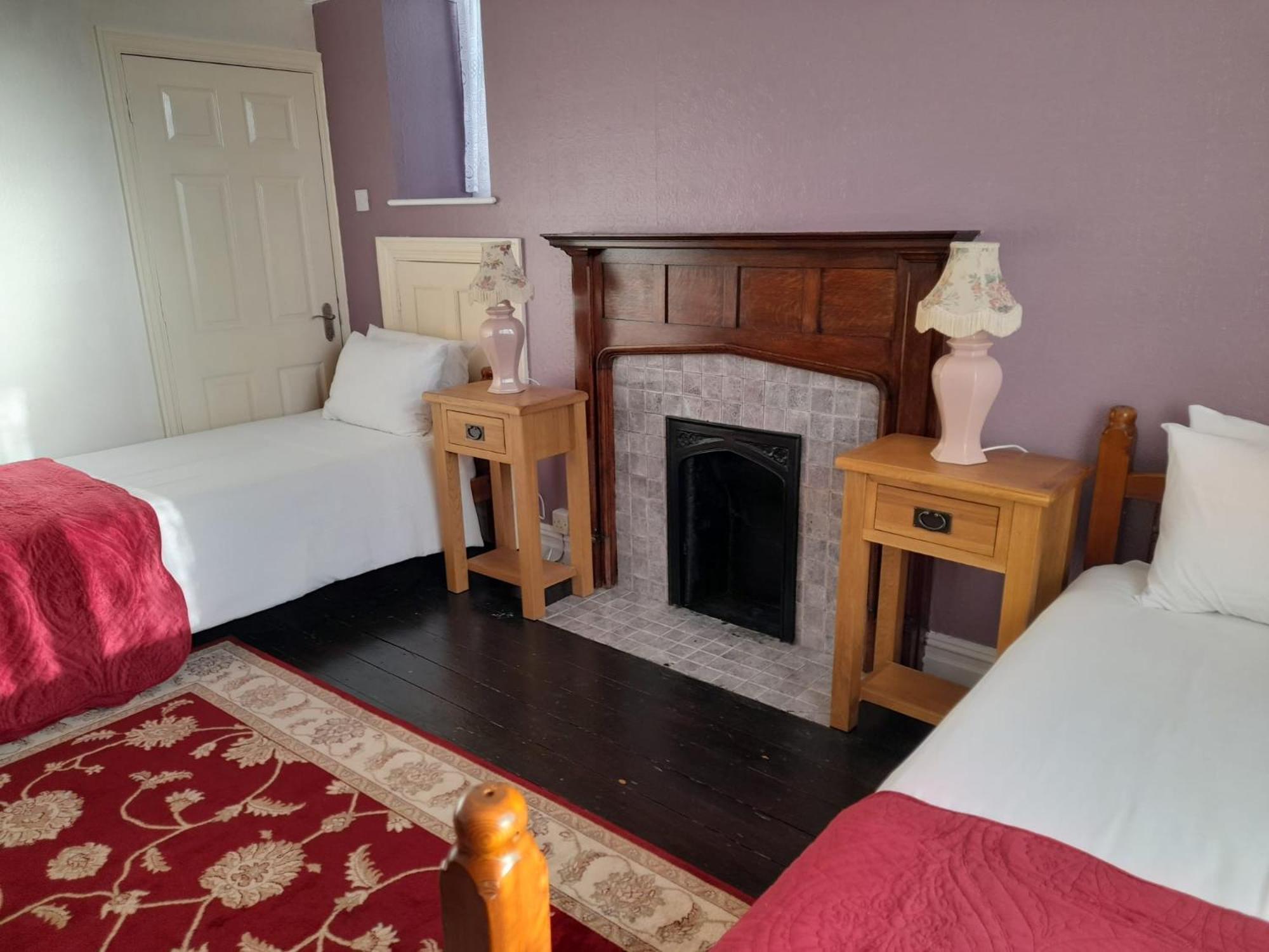 Kingsway Bed & Breakfast Broxbourne Extérieur photo